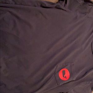 Vineyard vines t-shirt